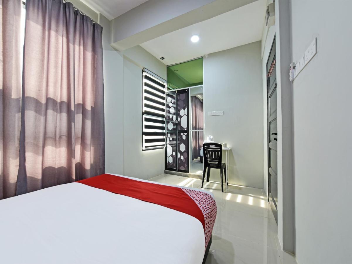 Oyo 90594 Hotel Casalink Paka Extérieur photo