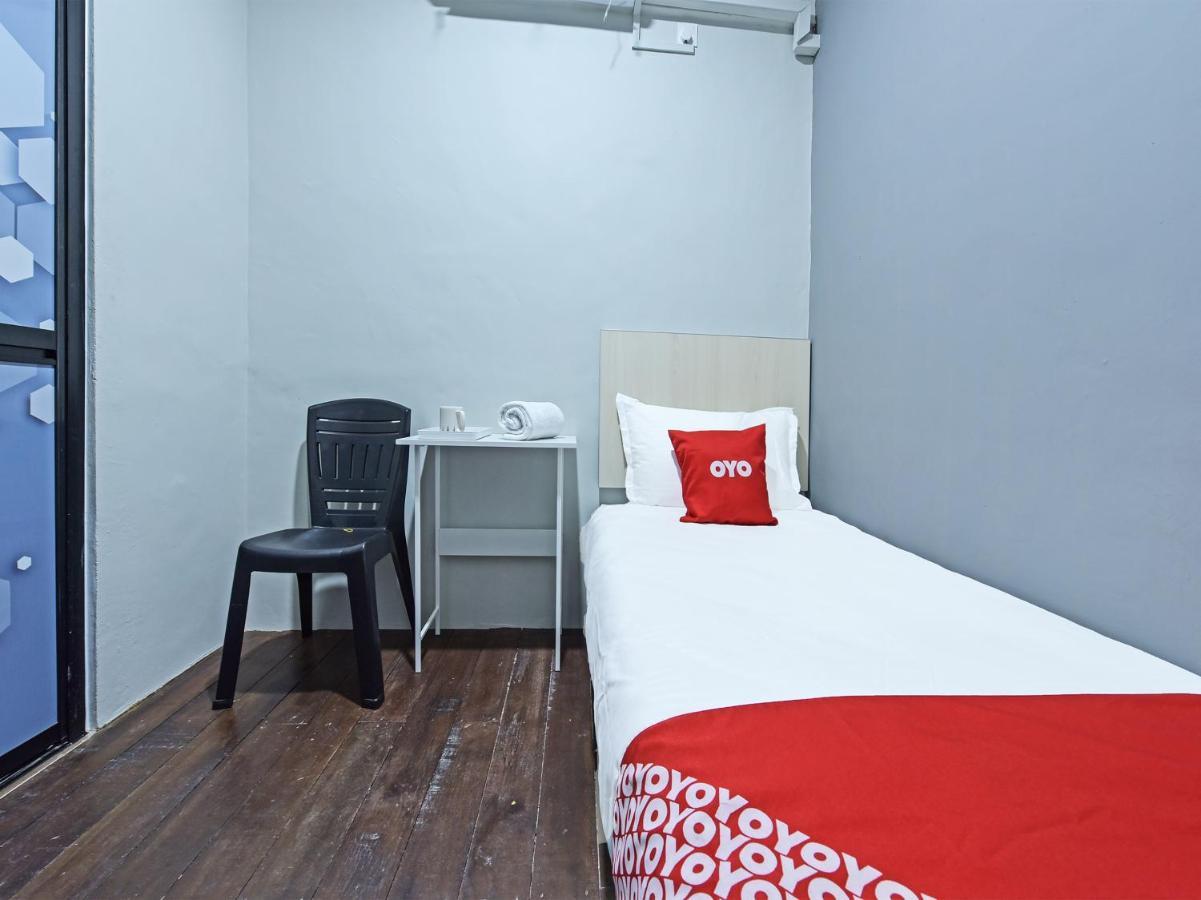 Oyo 90594 Hotel Casalink Paka Extérieur photo