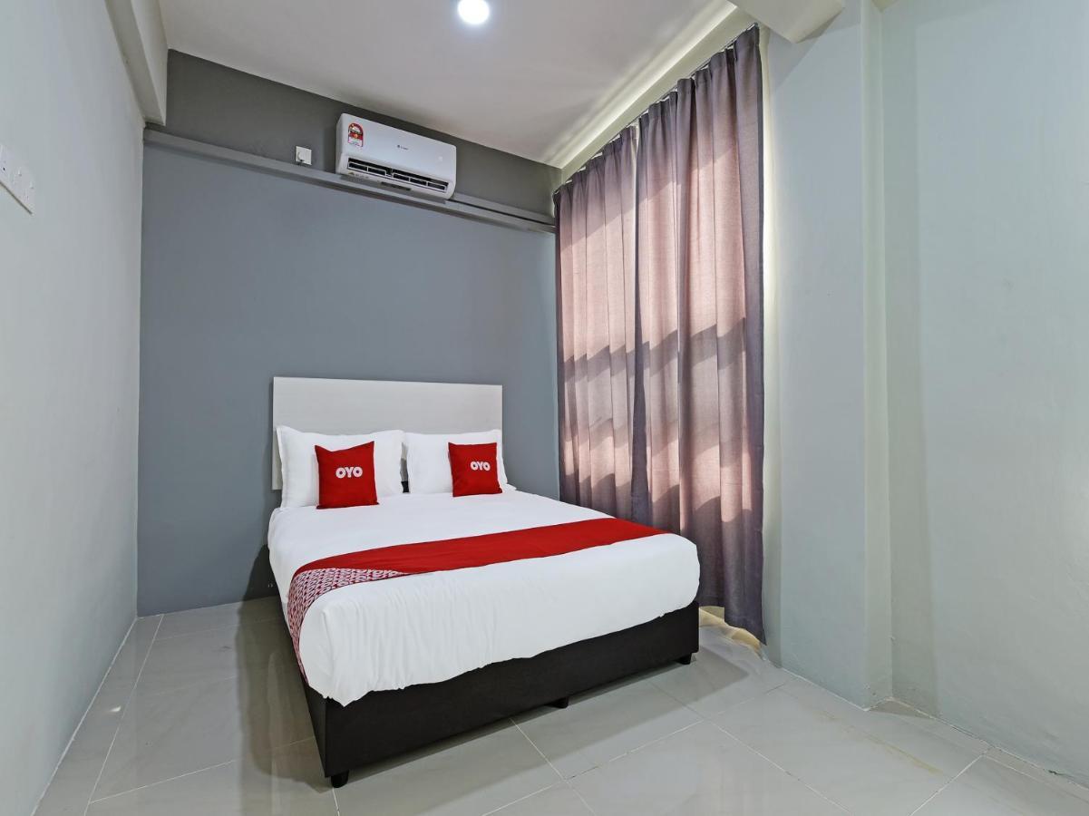 Oyo 90594 Hotel Casalink Paka Extérieur photo