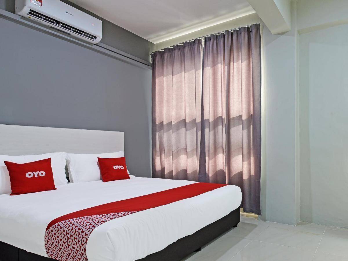 Oyo 90594 Hotel Casalink Paka Extérieur photo